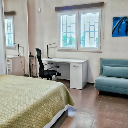 Semesterbostad Trullo Felice *