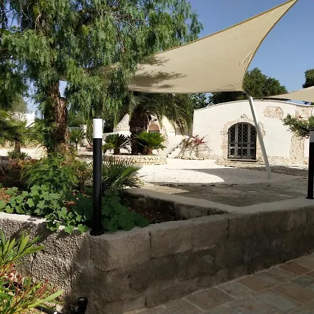Trullo Felice Dom wakacyjny Ostuni